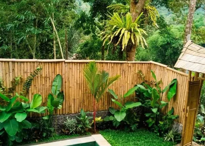 Hidden Bamboo Village *