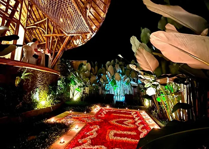 Hidden Bamboo Village *